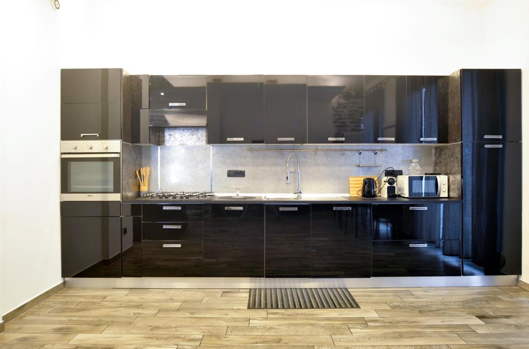 Casa Rosa Lucia Centrale Con Parcheggio ซานเรโม ภายนอก รูปภาพ