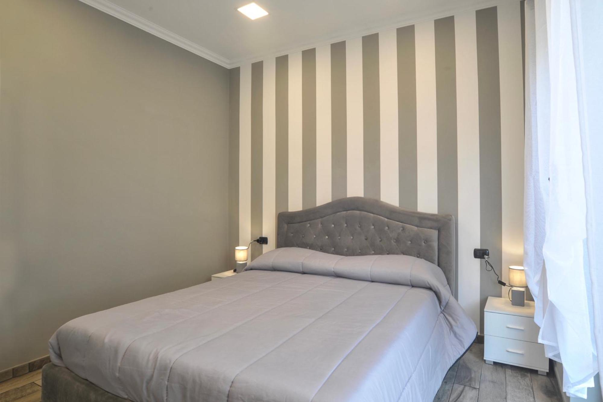 Casa Rosa Lucia Centrale Con Parcheggio ซานเรโม ภายนอก รูปภาพ